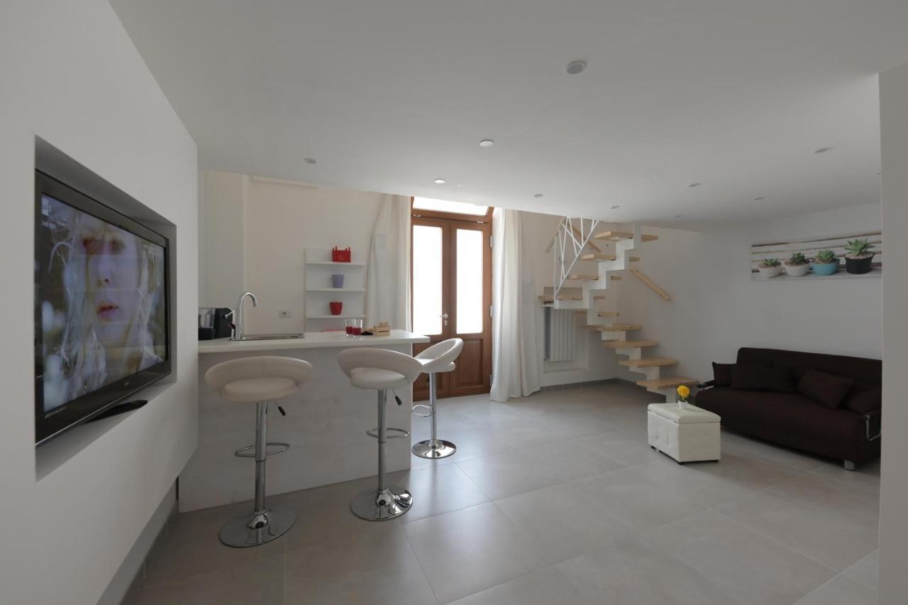 Bed Casa Vacanza Via Gallipoli - Corte Bari Brindisi Kültér fotó