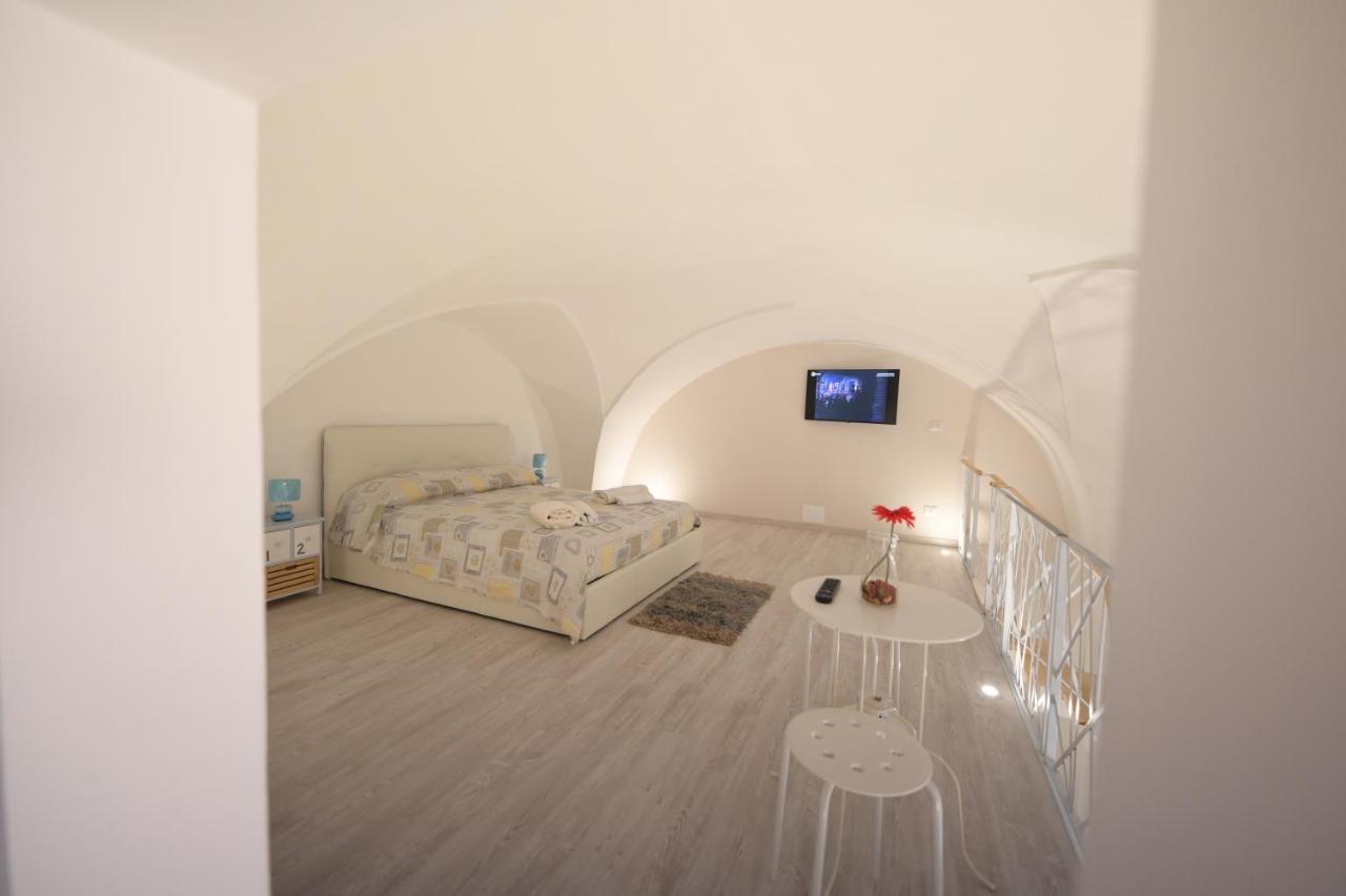 Bed Casa Vacanza Via Gallipoli - Corte Bari Brindisi Kültér fotó